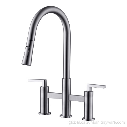 China Kitchen Faucets With Pull Down Sprayer Manufactory